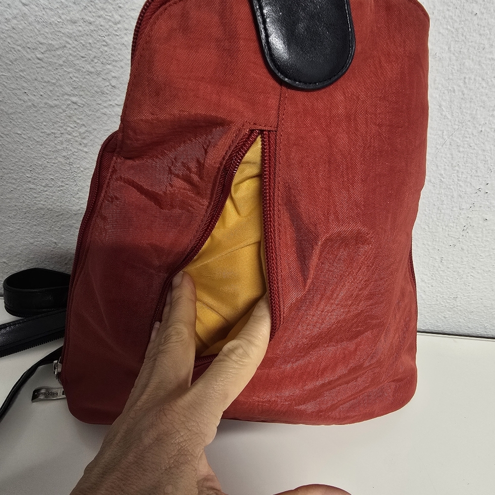 Bagallini Metro Backpack Sling Shoulder Bag - Picture 7 of 15